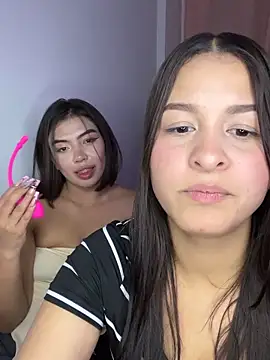 DanielaZavarce  online show from 04.13.26