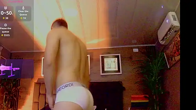 Enzoo98  online show from 07.25.26