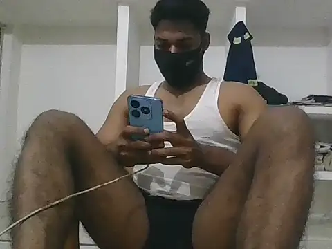 Snapshot of veer1700 chatting on 03.24.26 veer1700 online show from 03.24.26