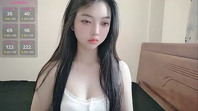 Snapshot of oblakitty_ chatting on 05.06.26 oblakitty online show from 05.06.26
