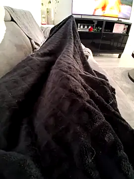 Snapshot of missbrowneyes_82 chatting on 03.15.26 missbrowneyes 82 online show from 03.15.26