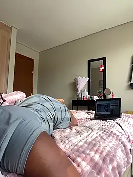 Redroom  online show from 03.17.26