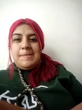 Snapshot of _Haamy_ chatting on 04.01.26 Haamy online show from 04.01.26