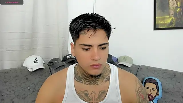 sweetlatinoboy online show from 07.07.26
