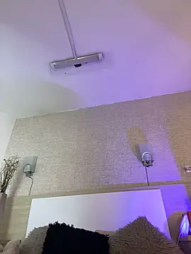 Scarlet Evanss  online show from 06.26.26