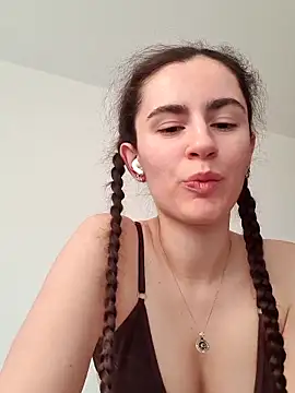 Snapshot of starlight_mo chatting on 04.10.26 starlight mo online show from 04.10.26