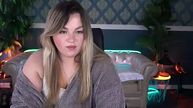 AlissyaGrayy online show from 04.28.26