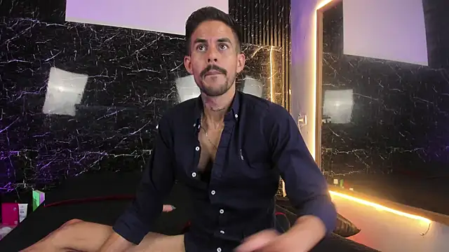 Snapshot of Leo_Vesper chatting on 06.18.26 Leo Vesper online show from 06.18.26
