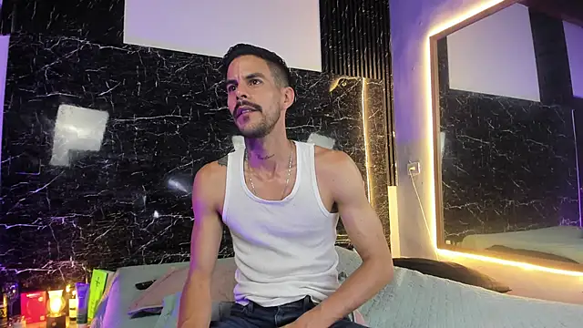 Snapshot of Leo_Vesper chatting on 06.19.26 Leo Vesper online show from 06.19.26