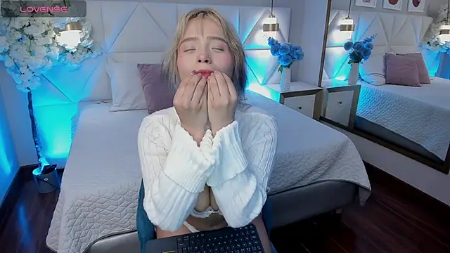 Mavis luxury online show from 04.29.26