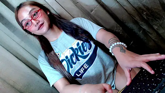 Jessicasfantasy online show from 03.17.26