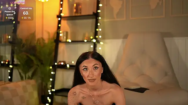 EllieJules online show from 08.07.26