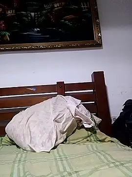 Snapshot of Amberes12 chatting on 04.10.26 Amberes12 online show from 04.10.26