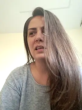 Snapshot of Arya_Malone chatting on 04.17.26 Arya Malone online show from 04.17.26