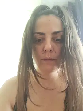 Snapshot of Arya_Malone chatting on 05.14.26 Arya Malone online show from 05.14.26