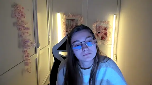 Mia kristal online show from 04.30.26