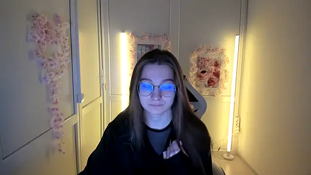 Mia kristal online show from 05.02.26