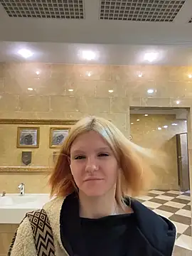 NinaParri online show from 04.25.26