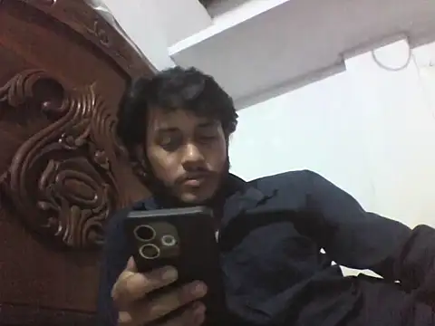 Snapshot of koushik10 chatting on 04.13.26 koushik10 online show from 04.13.26