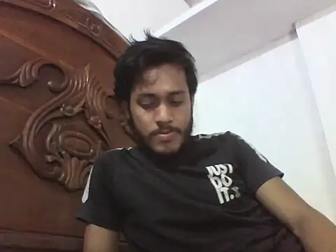 Snapshot of koushik10 chatting on 04.21.26 koushik10 online show from 04.21.26