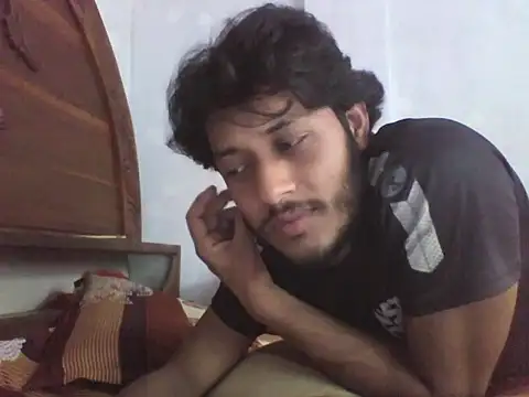 Snapshot of koushik10 chatting on 04.28.26 koushik10 online show from 04.28.26