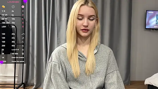 Snapshot of MelissaEvenns chatting on 05.27.26 MelissaEvenns online show from 05.27.26