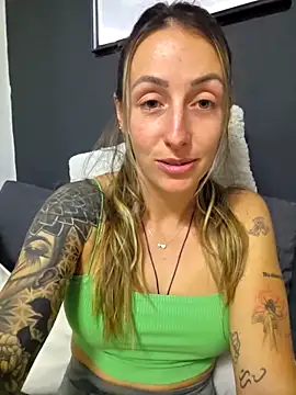 NicoleKaiser online show from 04.24.26