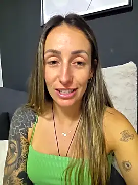 NicoleKaiser online show from 05.05.26