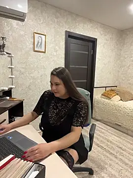 Snapshot of AgathaMyers chatting on 03.25.26 AgathaMyers online show from 03.25.26