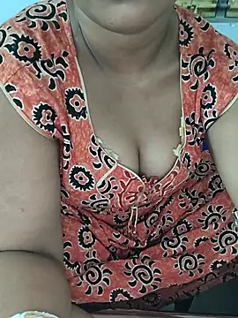 Hot-iht online show from 03.18.26