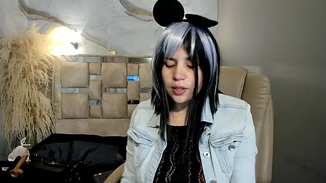 Cata black online show from 05.18.26