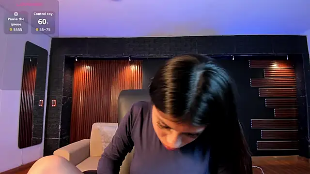 mily Lopez online show from 08.05.26