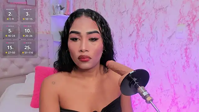 Horny Brunette  online show from 05.25.26