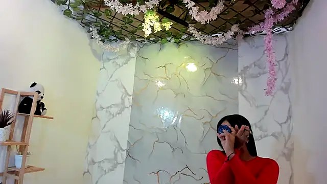 Nahomi hot 77 online show from 05.25.26