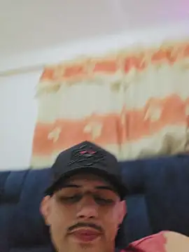 Snapshot of J-master23 chatting on 04.05.26 J-master23 online show from 04.05.26