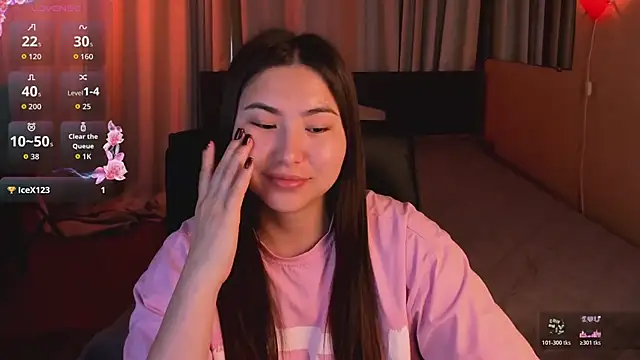 IceIcebabe  online show from 06.10.26