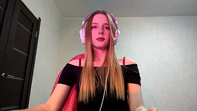 hikkiii online show from 03.19.26