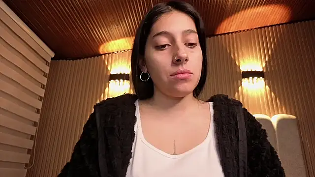 Melannyy V online show from 04.08.26