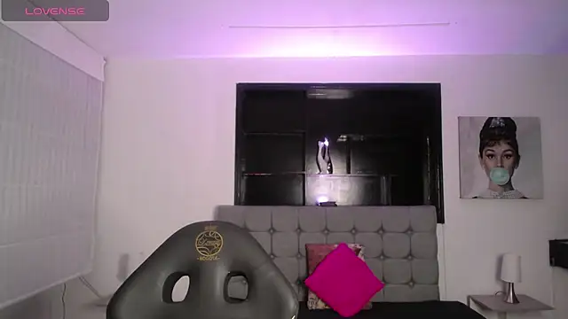 Melannyy V online show from 06.16.26