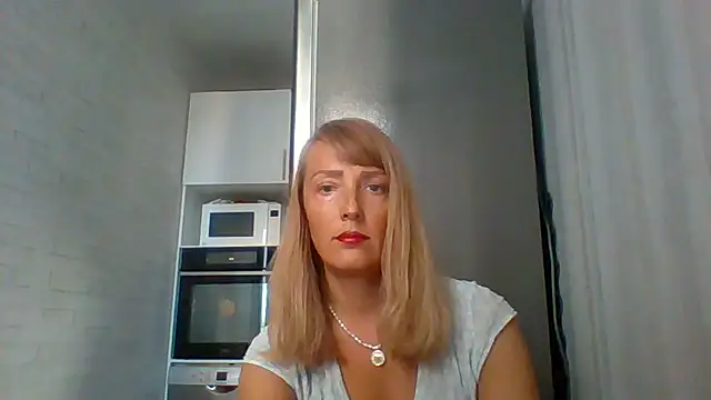 Snapshot of Satu8 chatting on 06.30.26 Satu8 online show from 06.30.26