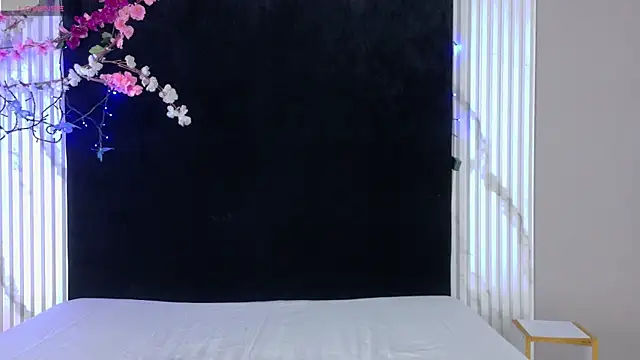 Snapshot of SWEET_ANGEL_CR chatting on 03.20.26 SWEET ANGEL CR online show from 03.20.26