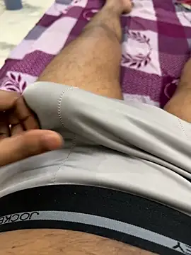 Snapshot of couple-new chatting on 03.21.26 couple-new online show from 03.21.26