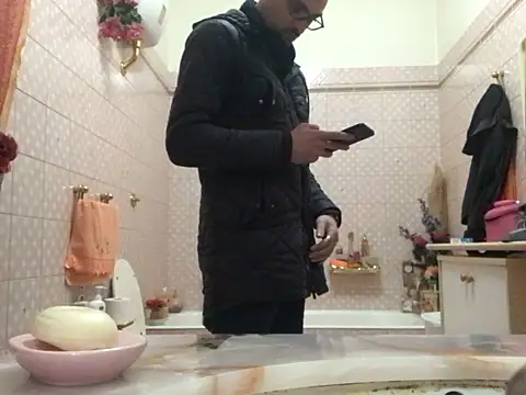 Snapshot of saber910 chatting on 04.02.26 saber910 online show from 04.02.26