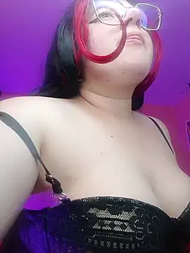 Snapshot of Gigi_hart7 chatting on 04.22.26 Gigi hart7 online show from 04.22.26