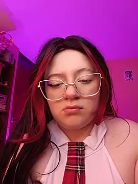 Snapshot of Gigi_hart7 chatting on 04.24.26 Gigi hart7 online show from 04.24.26