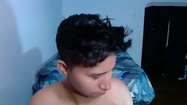 Snapshot of Aleja_rs chatting on 03.19.26 Aleja rs online show from 03.19.26