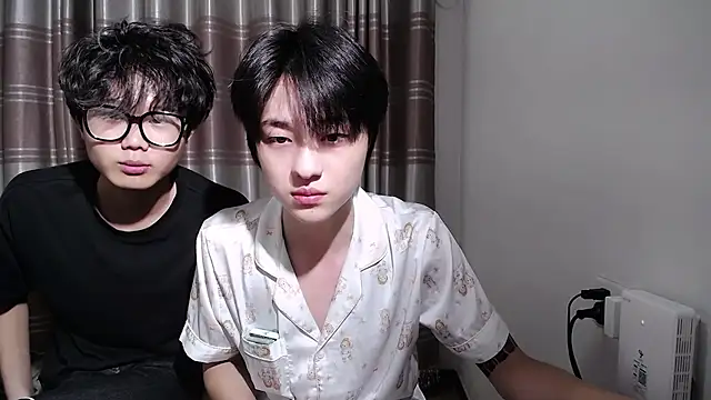 Snapshot of XIAOZHU-01 chatting on 07.13.26 XIAOZHU-01 online show from 07.13.26