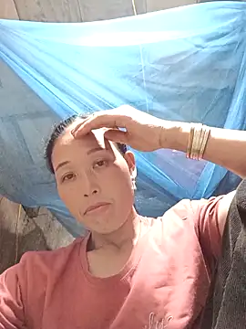 Snapshot of Meo-concute chatting on 04.02.26 Meo-concute online show from 04.02.26