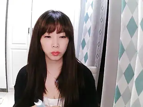 Snapshot of coco-LL chatting on 03.20.26 coco-LL online show from 03.20.26