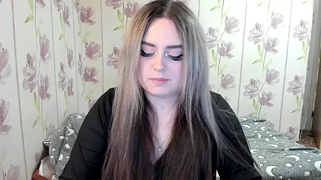 Snapshot of Agathameoww chatting on 04.29.26 Agathameoww online show from 04.29.26